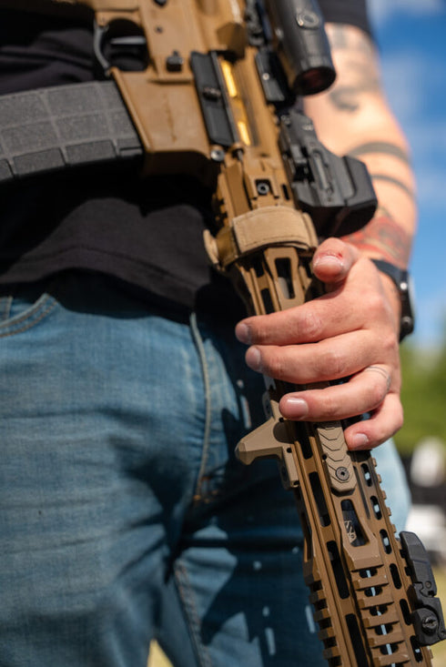R.I.G.S. M-LOK Handstop - NEOMAG