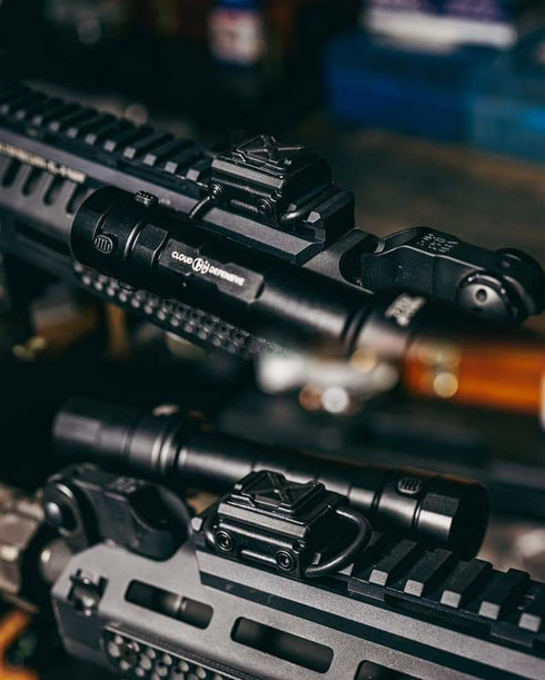 REIN 3.0 RIFLE LIGHT - CLOUD DEFENSIVE