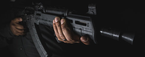 MAG680_ZhukovU_HandGuard_Hero