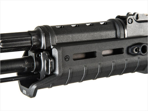 mag620-feature_magpul_moe_akm_hand_guard_01